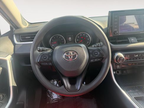 Certified 2021 Toyota RAV4 XLE w/ Carpet Mat Package (TMS) FWD image 12