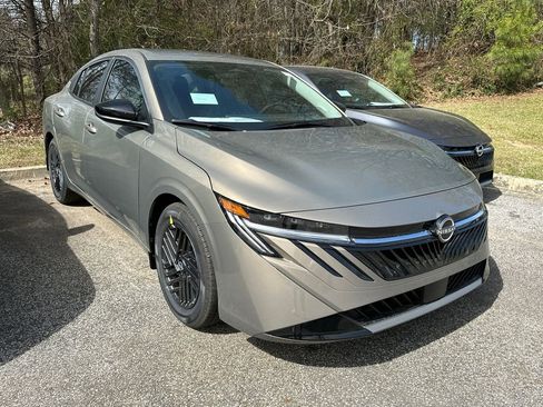 Used 2026 Nissan Sentra SV w/ Floor Mat Package image 3