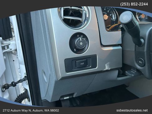 Used 2013 Ford F150 Lariat w/ Luxury Equipment Group image 13