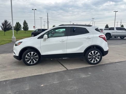 Certified 2022 Buick Encore Preferred w/ Safety Package II AWD/4WD image 6