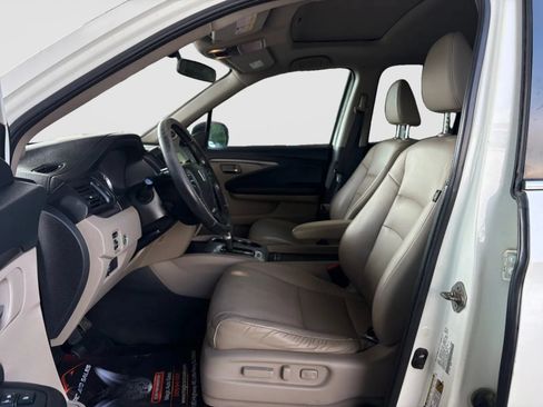 Used 2019 Honda Ridgeline RTL image 10