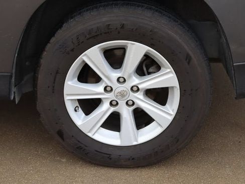 Used 2013 Toyota Highlander SE AWD/4WD image 27