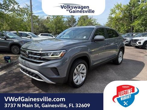 Used 2023 Volkswagen Atlas Cross Sport SE FWD image 3