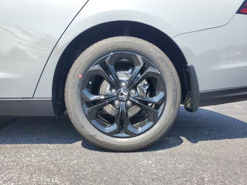 New 2025 Honda Accord SE image 7