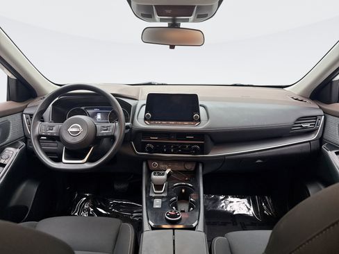 Used 2023 Nissan Rogue S AWD/4WD image 14