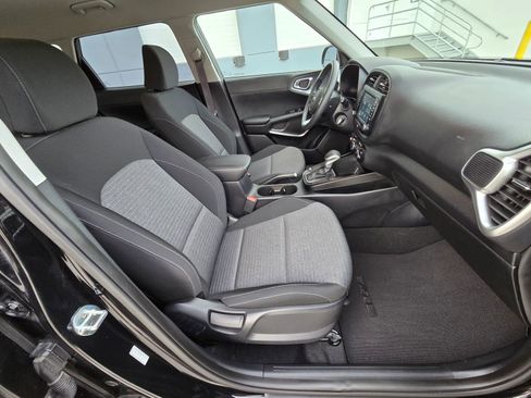 Used 2021 Kia Soul S image 26