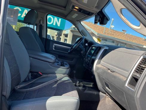 Used 2016 RAM 2500 Power Wagon w/ Luxury Group image 16