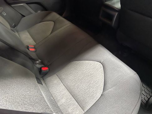 Certified 2018 Toyota Camry LE image 19