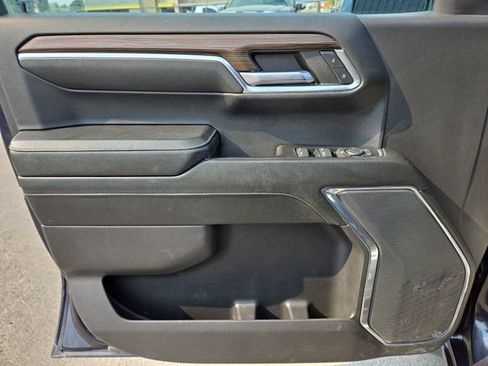 Used 2024 Chevrolet Silverado 1500 LT Trail Boss AWD/4WD image 14
