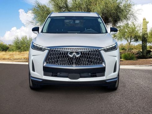 Certified 2026 INFINITI QX60 Luxe w/ Cargo Package FWD image 8