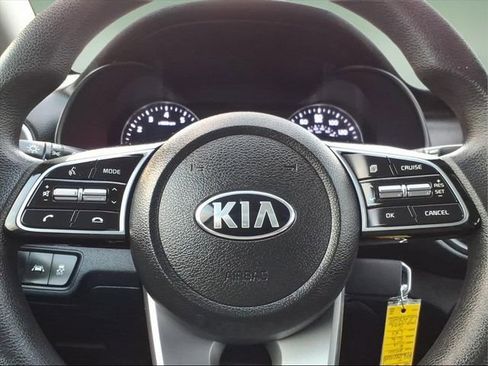 Used 2020 Kia Forte LXS image 26