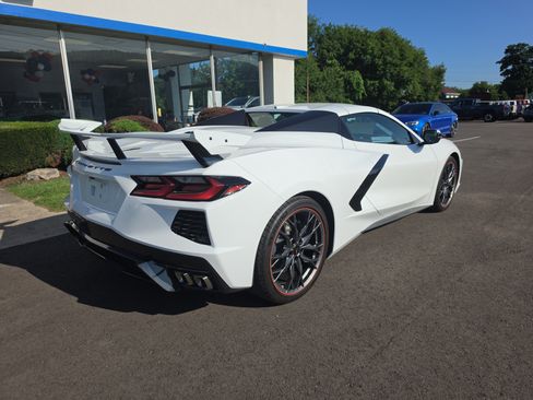 Used 2024 Chevrolet Corvette Stingray Premium Conv RWD image 3