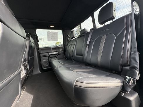 Certified 2019 Ford F150 Platinum w/ FX4 Off-Road Package AWD/4WD image 37