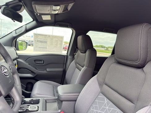 New 2026 Nissan Frontier SV AWD/4WD image 26