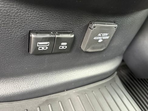 New 2026 Toyota Tundra Limited AWD/4WD image 46