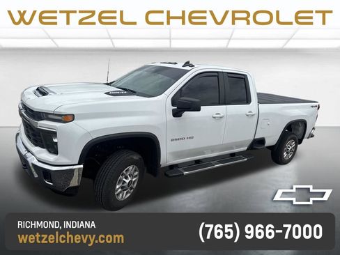Used 2024 Chevrolet Silverado 2500 LT w/ Convenience Package AWD/4WD image 1