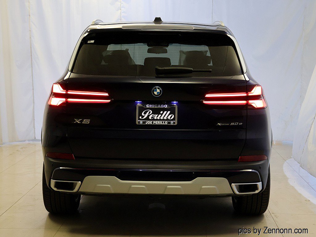 Used 2026 BMW X5 xDrive50e AWD/4WD image 7