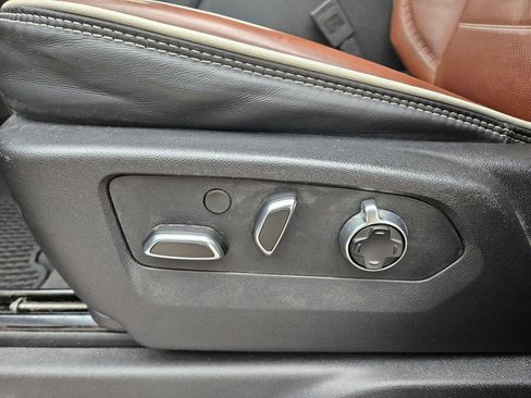 Used 2025 GMC Sierra 2500 Denali Ultimate w/ Max Trailering Package image 25