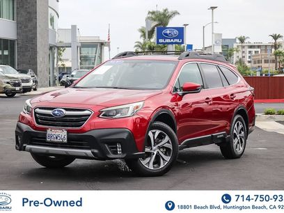 Used 2020 Subaru Outback Limited w/ Tech Package 2