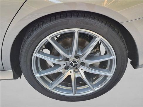 Used 2022 Mercedes-Benz E 350 Sedan w/ Warmth & Comfort Package image 20