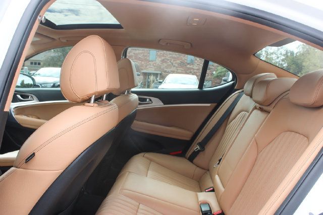 Used 2023 Genesis G70 2.0T Advanced AWD/4WD image 29