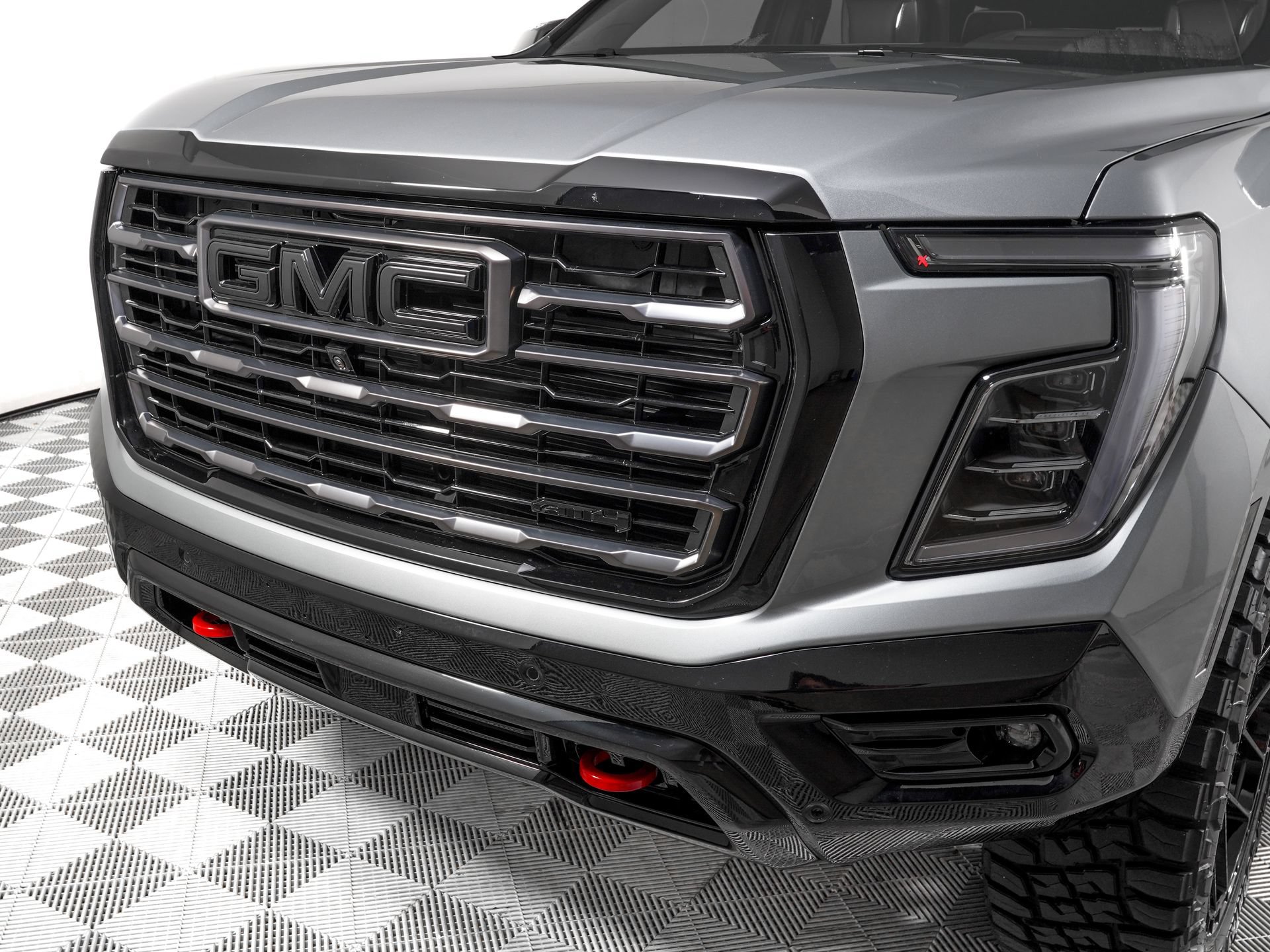 Used 2026 GMC Yukon XL AT4 Ultimate w/ LPO, Floor Liner Package AWD/4WD image 33