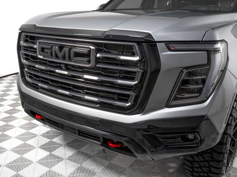 Used 2026 GMC Yukon XL AT4 Ultimate w/ LPO, Floor Liner Package AWD/4WD image 33