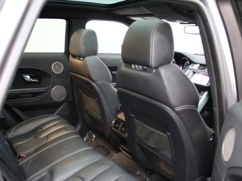 Used 2014 Land Rover Range Rover Evoque Dynamic image 26