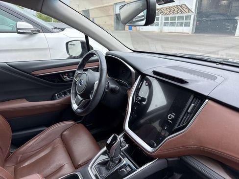 Used 2020 Subaru Outback Touring XT AWD/4WD image 6