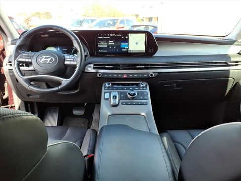 Certified 2024 Hyundai Palisade SEL image 8