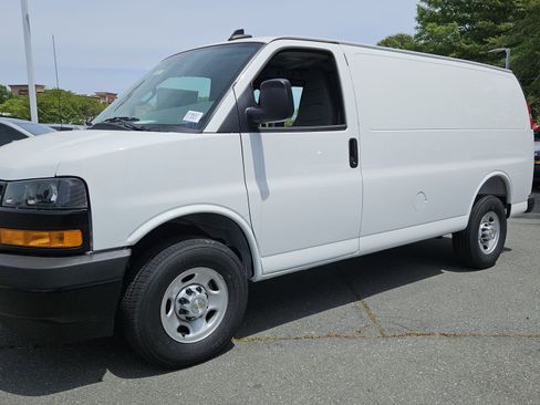 New 2025 Chevrolet Express 2500 w/ Driver Convenience Package RWD image 1