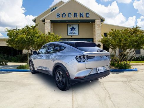 Used 2021 Ford Mustang Mach-E Select image 3