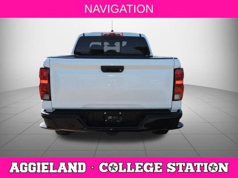 Used 2024 Chevrolet Colorado W/T w/ WT Convenience Package II AWD/4WD image 5