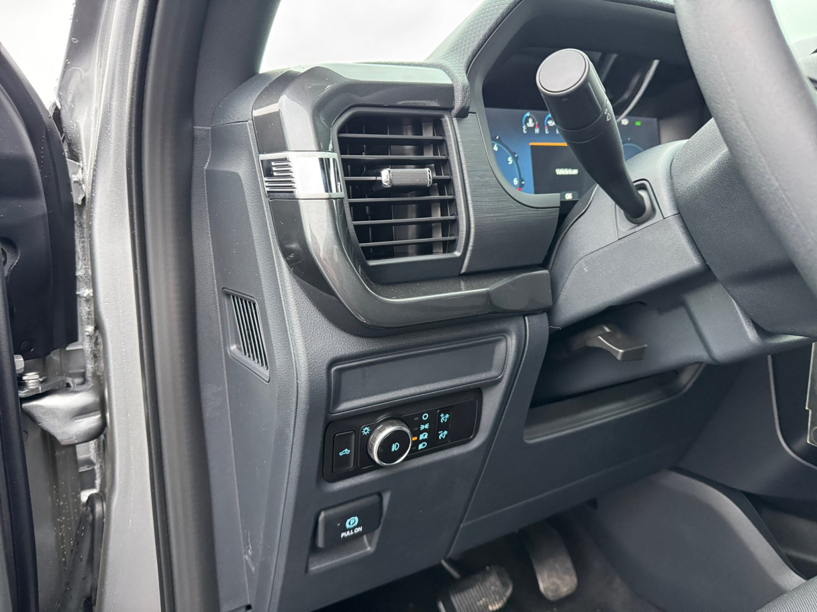 New 2026 Ford F150 STX w/ Equipment Group 200A AWD/4WD image 31