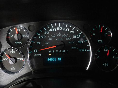 Used 2018 Chevrolet Express 3500 LT w/ LT Preferred Equipment Group image 30