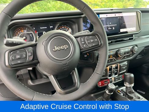 New 2025 Jeep Gladiator Mojave w/ Convenience Group image 10