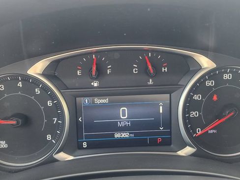 Used 2022 GMC Terrain SLE w/ LPO, Floor Liner Package FWD image 29