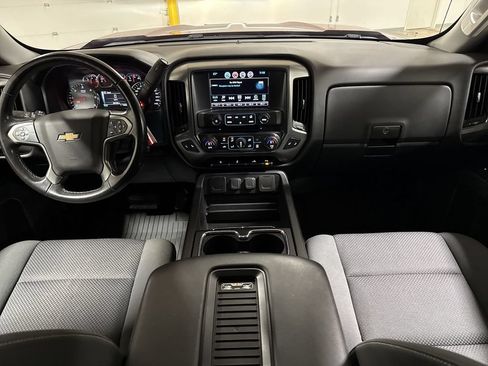 Used 2018 Chevrolet Silverado 1500 LT w/ All Star Edition AWD/4WD image 10