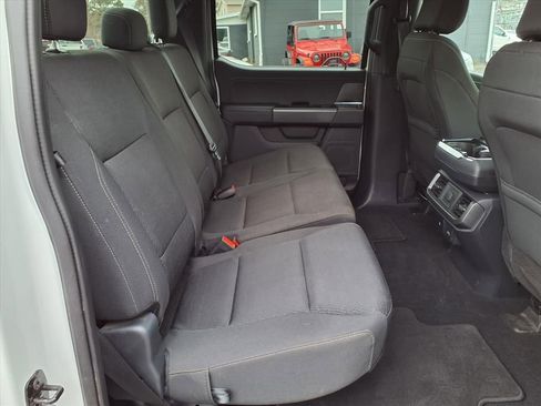 Used 2024 Ford F150 XLT w/ XLT Black Appearance Package image 15