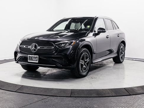 Certified 2026 Mercedes-Benz GLC 300 4MATIC image 3