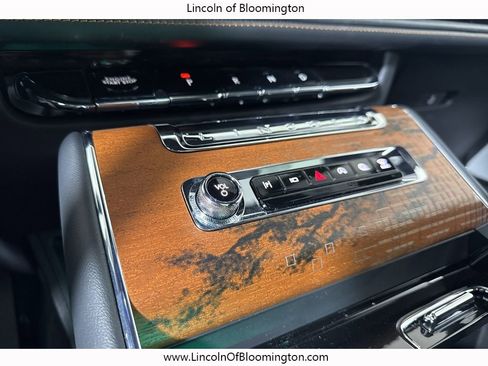 New 2025 Lincoln Aviator Black Label image 42