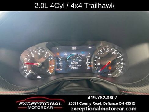 Used 2025 Jeep Compass Trailhawk AWD/4WD image 39