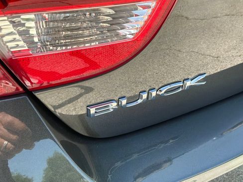Used 2016 Buick Verano Premium FWD image 32