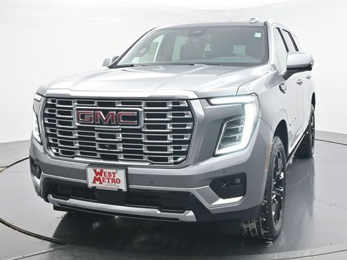 New 2026 GMC Yukon Denali image 2