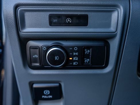 Used 2025 Ford F150 XLT w/ Equipment Group 301A Standard image 8