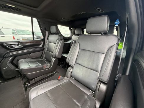 Used 2021 Chevrolet Tahoe LT w/ LT Signature Package RWD image 5