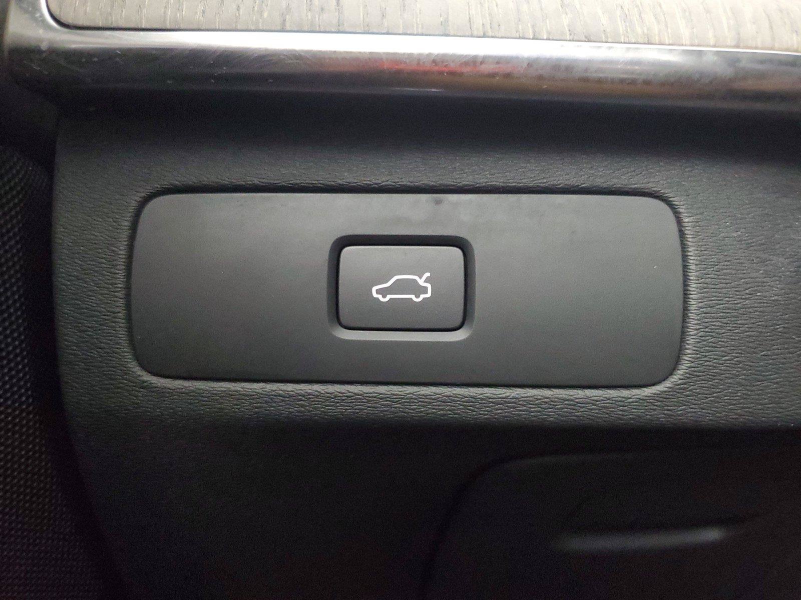 Certified 2026 Volvo XC90 B6 Ultra AWD/4WD image 36