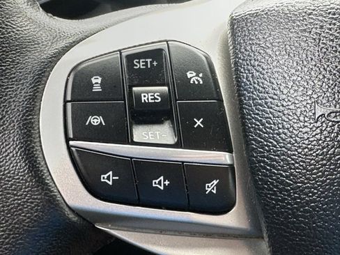 Used 2022 Ford Explorer Limited w/ Equipment Group 301A image 37