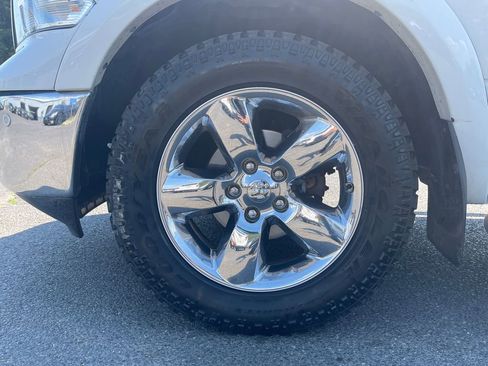 Used 2017 RAM 1500 Big Horn AWD/4WD image 10