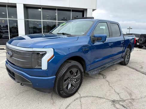 Used 2022 Ford F150 Lightning Lariat w/ Equipment Group 511A High AWD/4WD image 3
